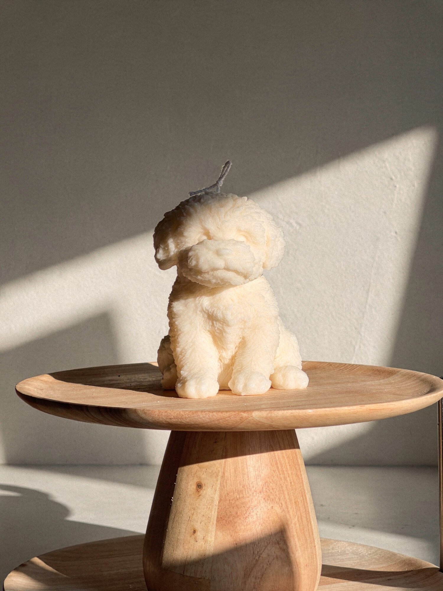 Vela de cão bebé creme com aroma de jasmim