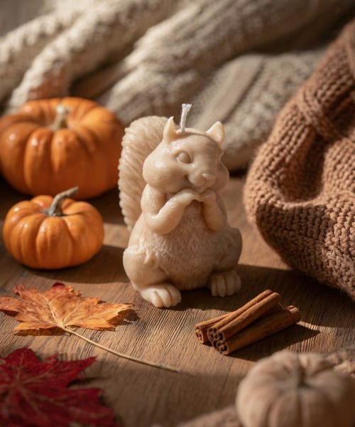 Vela Nuts & Light decorativa com aroma de gengibre e canela